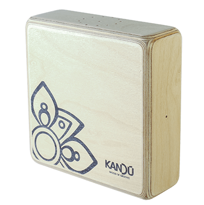 cajon-clever-shaker-natural-black-logo-front